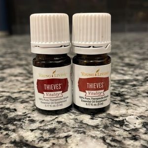 Young Living Thieves Vitality Essential Oils unopened